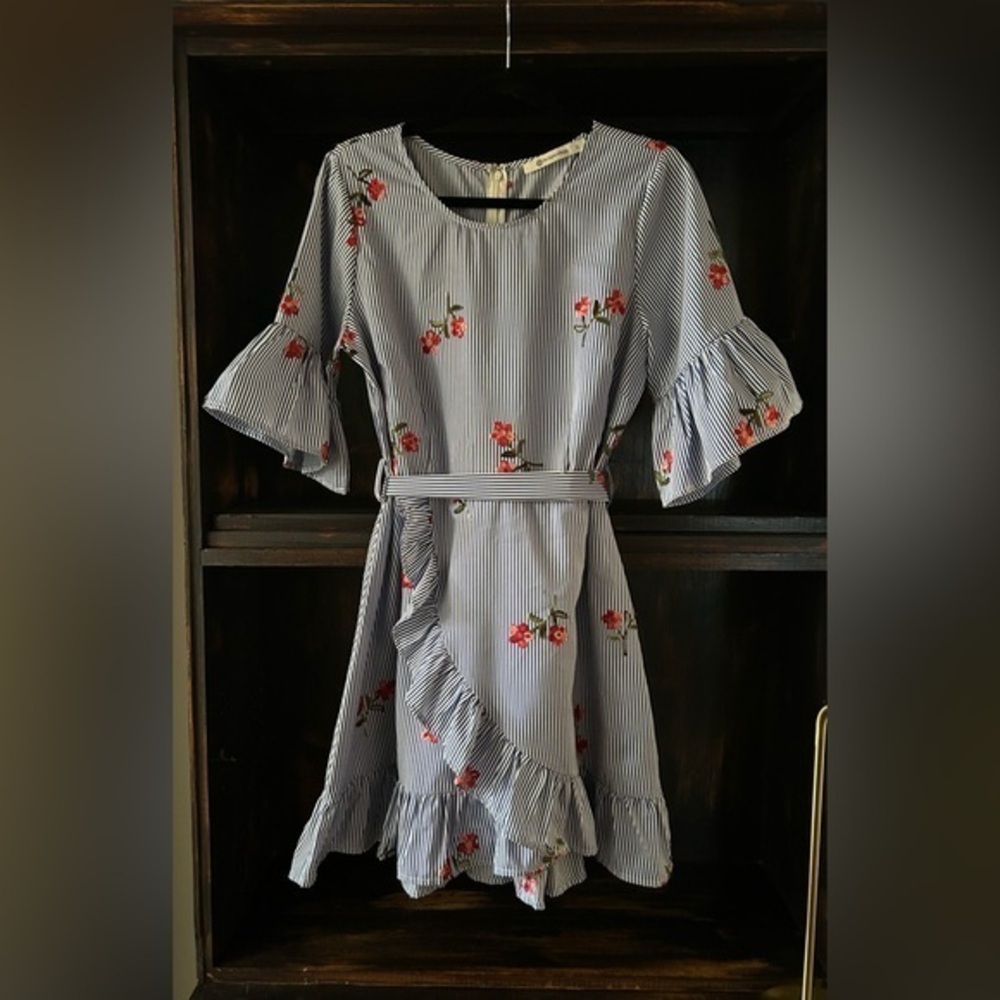 Impeccable Pig Floral Striped Midi Dress | Ruffle Bell Sleeves Sz Large